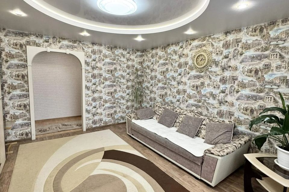 Продаётся 4-комнатная квартира, 80 м²