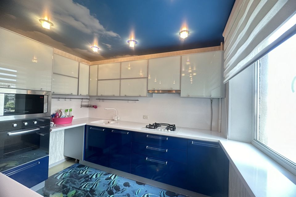 Продаётся 4-комнатная квартира, 80 м²