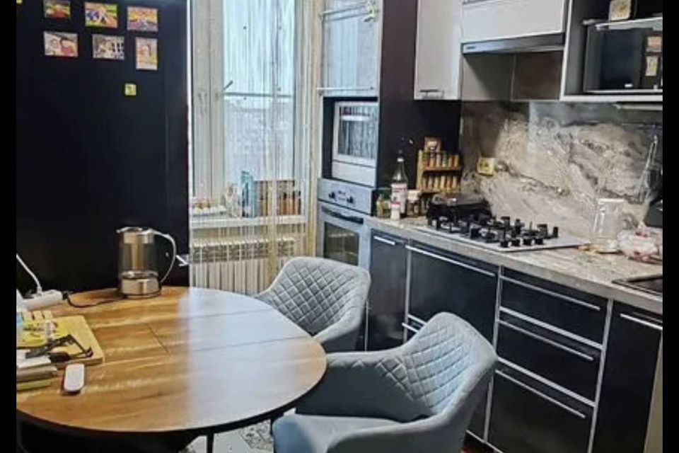 Продаётся 3-комнатная квартира, 62.1 м²