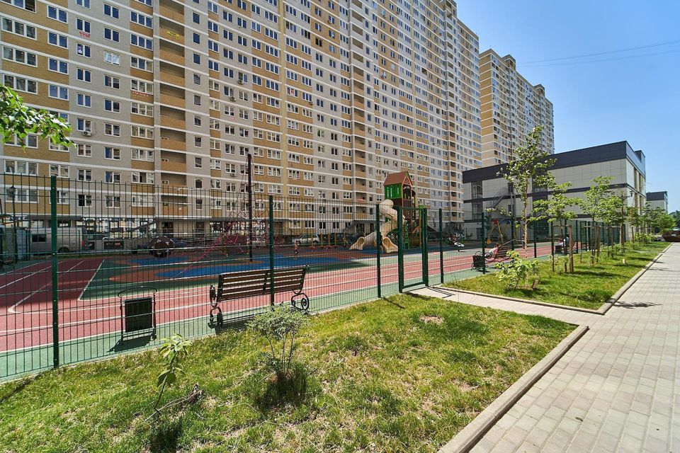Продаётся 1-комнатная квартира, 37.9 м²