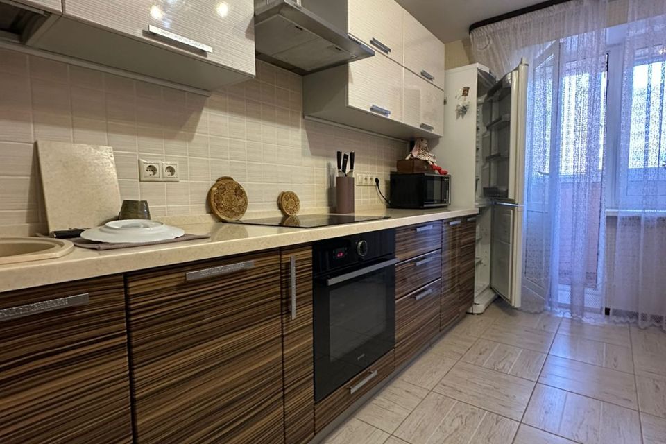 Продаётся 3-комнатная квартира, 71 м²