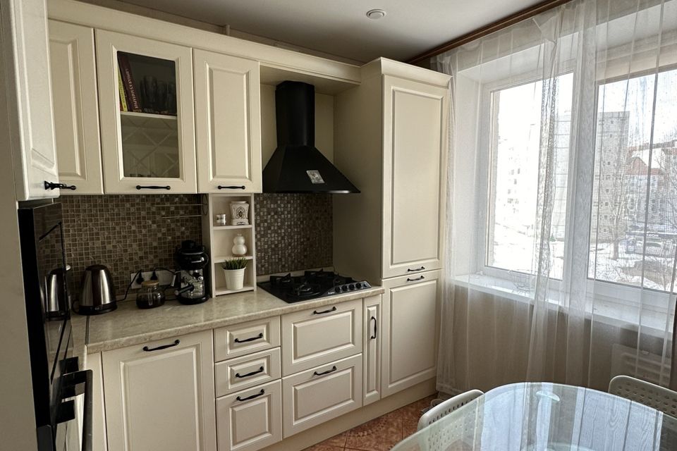 Продаётся 3-комнатная квартира, 65.9 м²