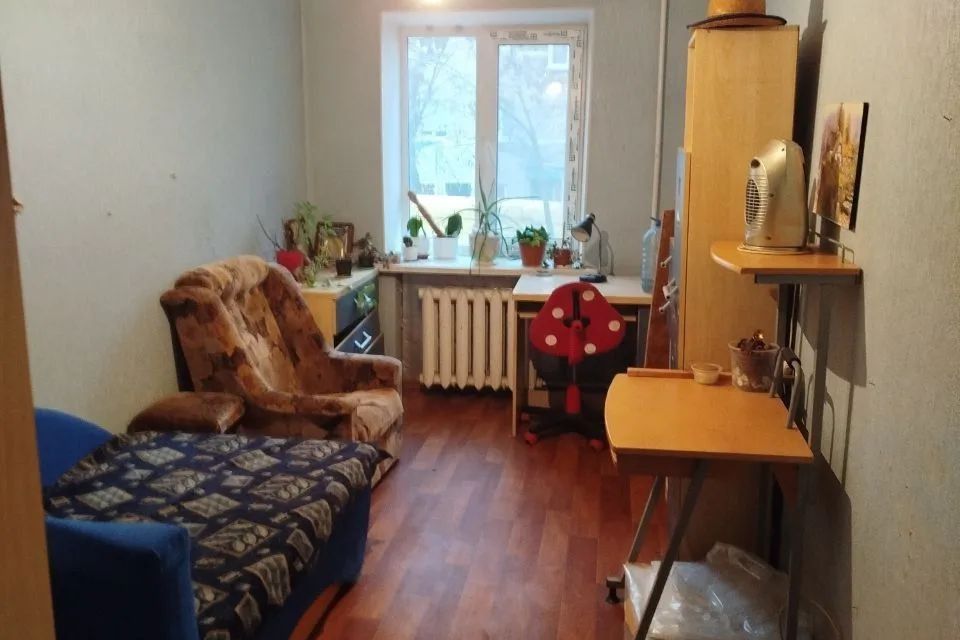 Продаётся 3-комнатная квартира, 56 м²