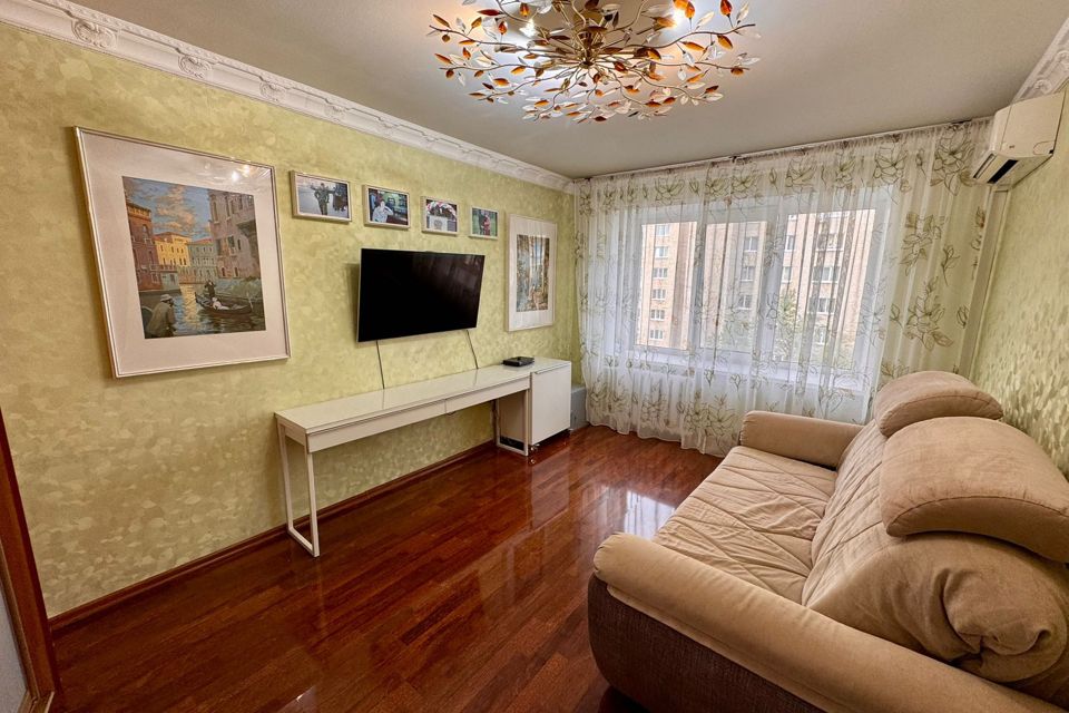 Продаётся 1-комнатная квартира, 35.2 м²