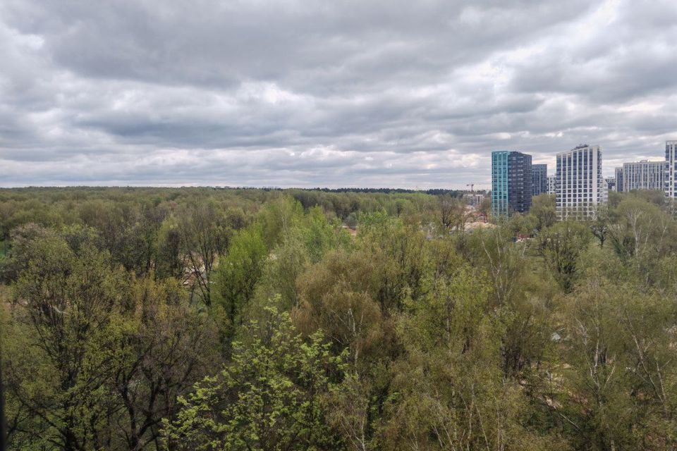 Продаётся 1-комнатная квартира, 37.8 м²