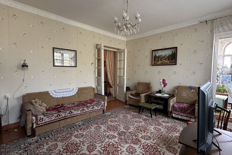 Продаётся 2-комнатная квартира, 59.3 м²