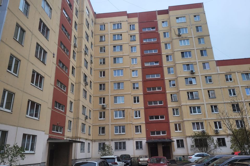 Продаётся 2-комнатная квартира, 53 м²