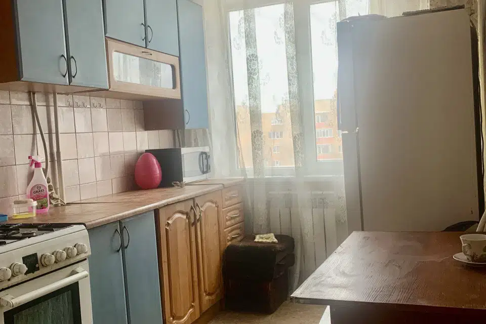 Продаётся 3-комнатная квартира, 51.8 м²