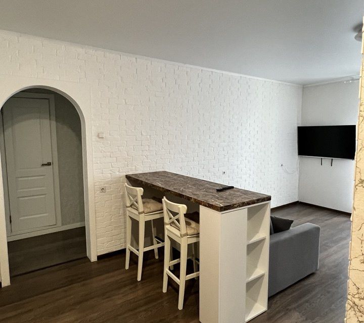 Продаётся 2-комнатная квартира, 56.3 м²