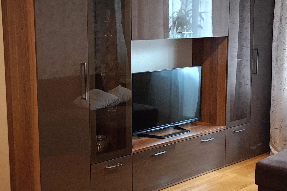 Сдаётся 2-комнатная квартира, 56 м²