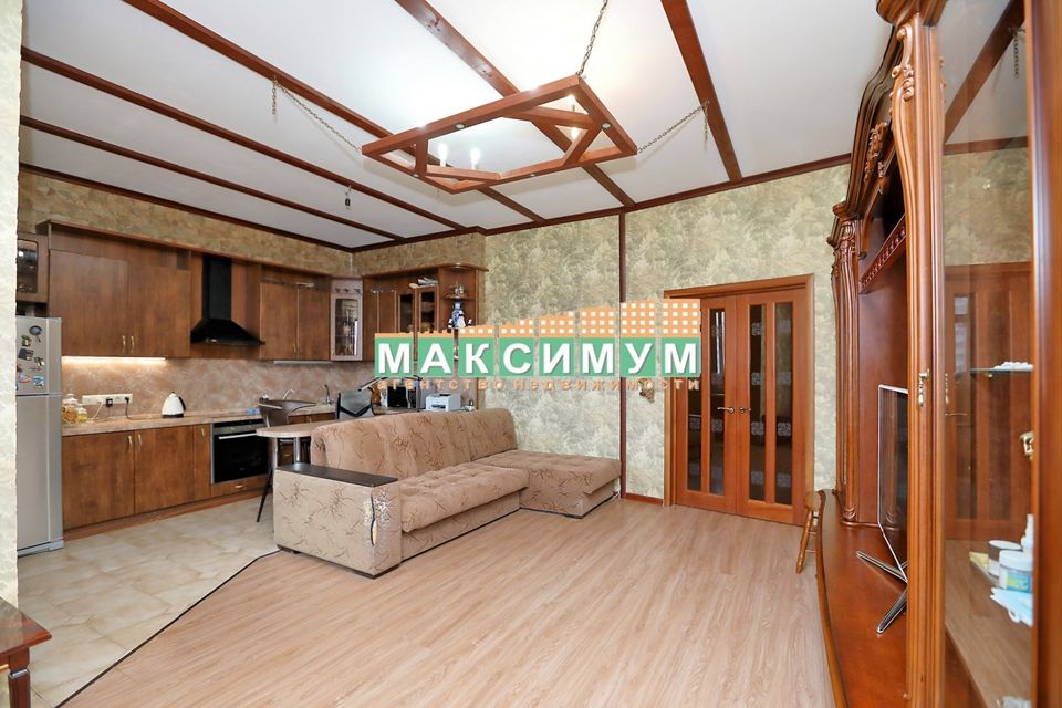 Продаётся 3-комнатная квартира, 87.3 м²