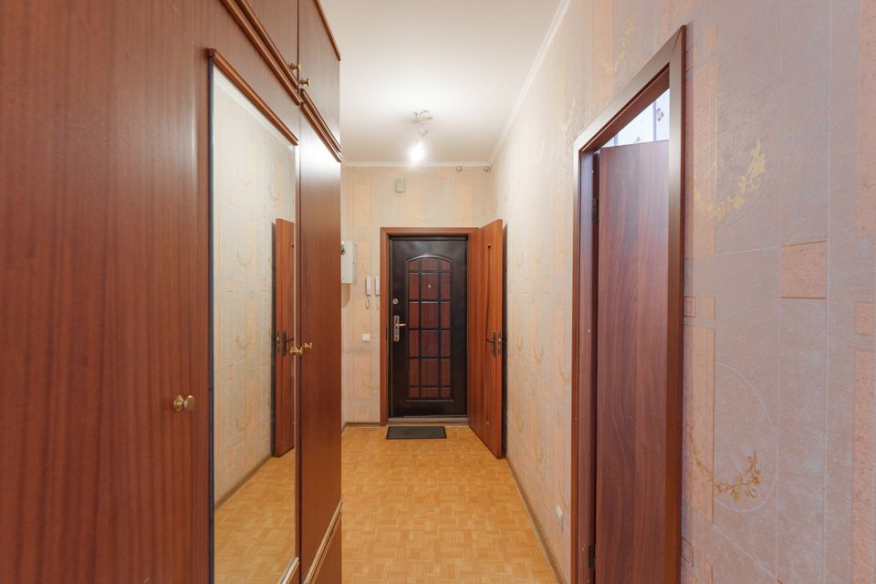 Продаётся 2-комнатная квартира, 70.6 м²
