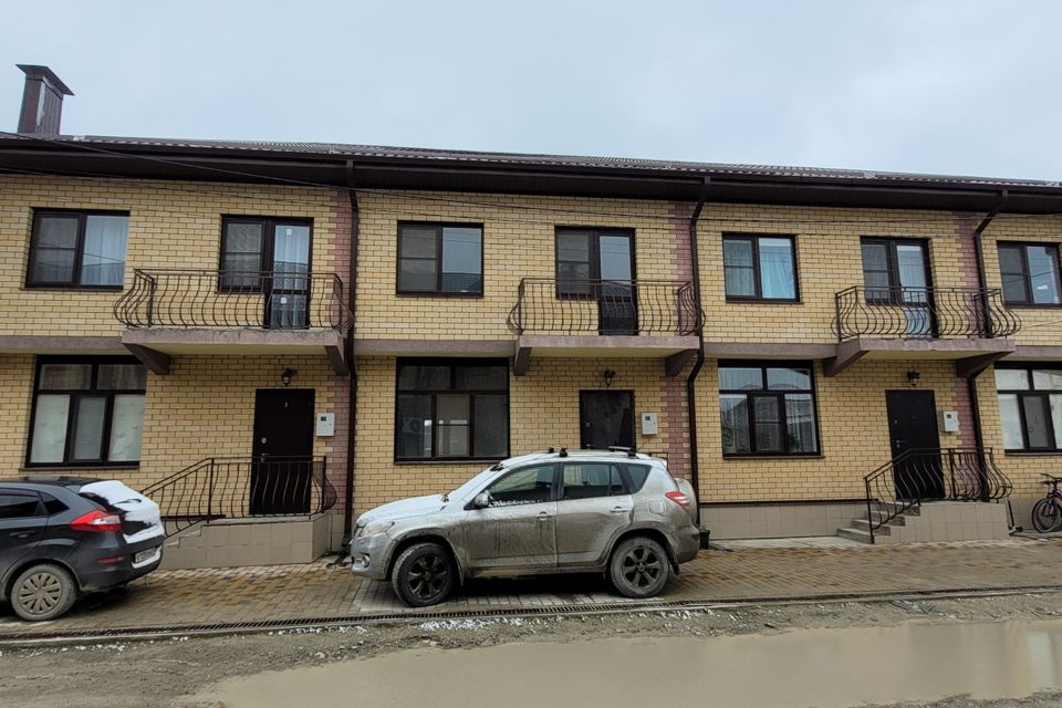 Продаётся 3-комнатная квартира, 95 м²