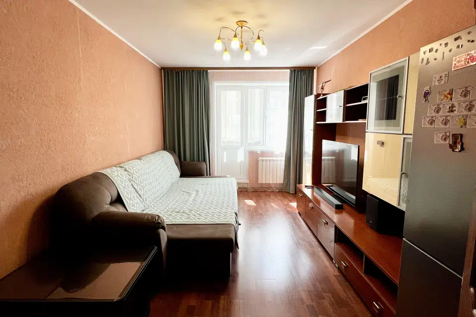 Продаётся 4-комнатная квартира, 92.4 м²