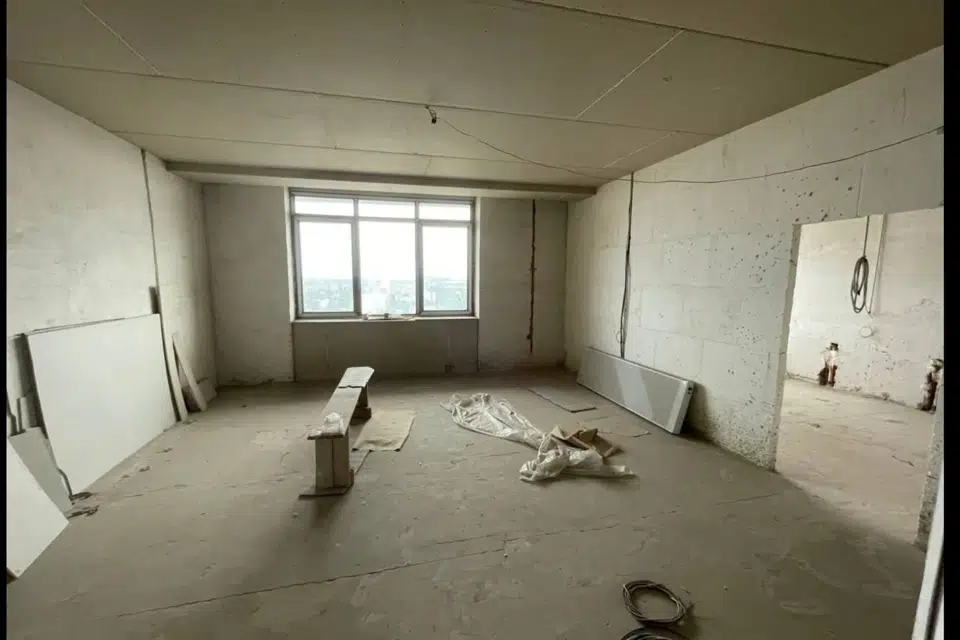 Продаётся 4-комнатная квартира, 522 м²