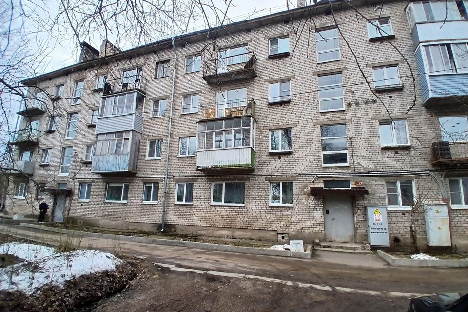 Продаётся 3-комнатная квартира, 57.8 м²