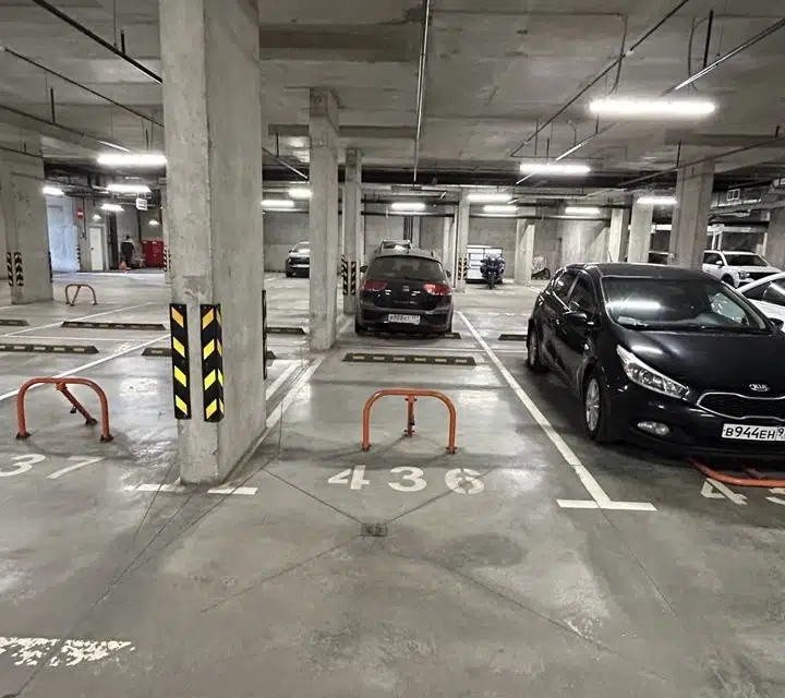 Продаётся машиноместо, 13.3 м²