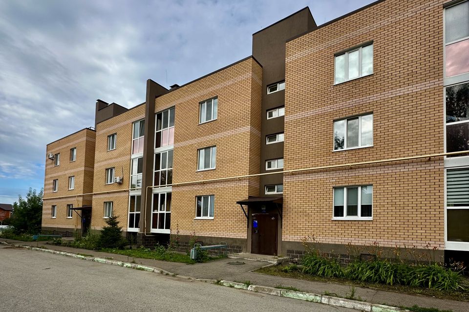 Продаётся 1-комнатная квартира, 40.8 м²