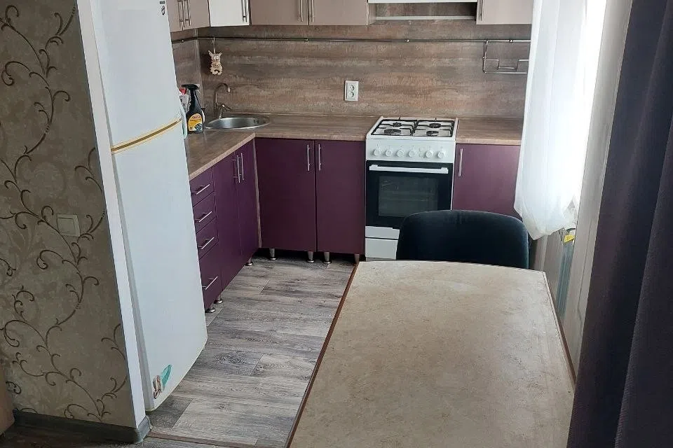 Продаётся 3-комнатная квартира, 56 м²