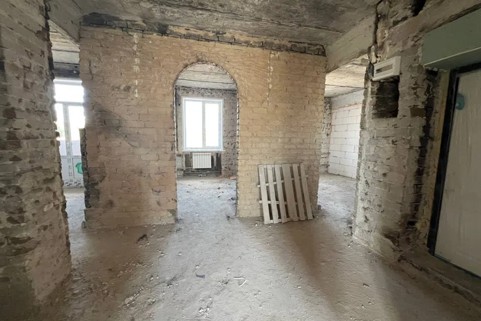 Продаётся 4-комнатная квартира, 83.5 м²