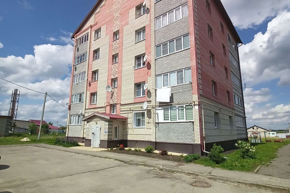 Продаётся 1-комнатная квартира, 42.4 м²