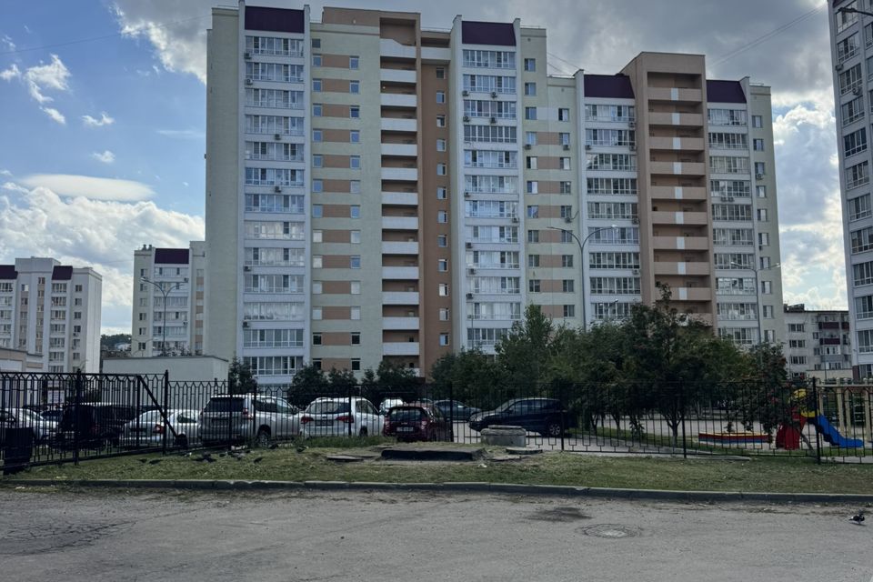 Продаётся 2-комнатная квартира, 62.8 м²