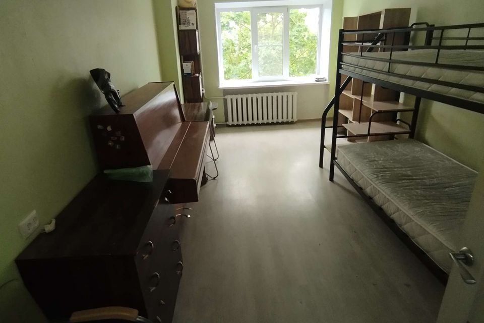 Продаётся 3-комнатная квартира, 65.7 м²