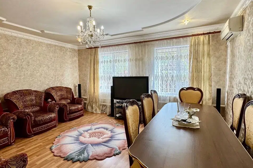 Продаётся 2-этажный дом, 146.2 м²