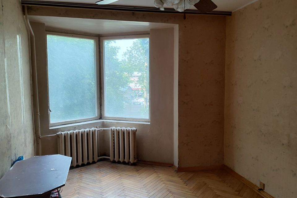 Продаётся комната в 3-комн. квартире, 14 м²