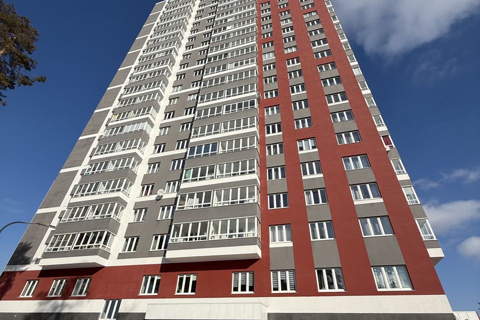Продаётся 1-комнатная квартира, 41.9 м²