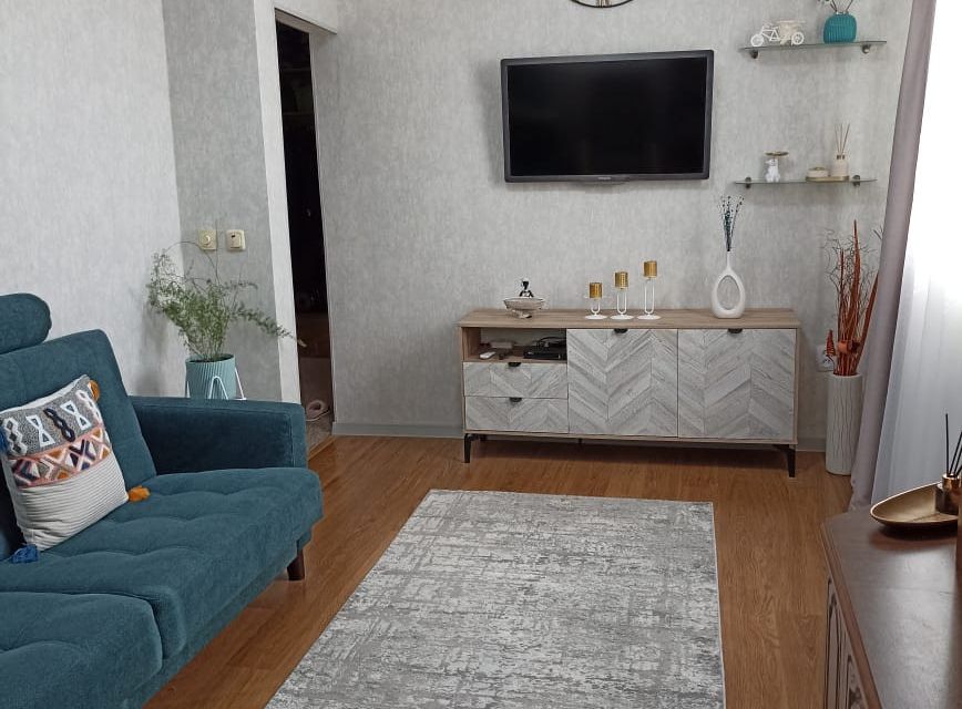 Продаётся 2-комнатная квартира, 42.3 м²