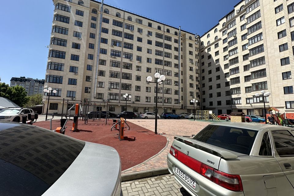 Продаётся 2-комнатная квартира, 60.2 м²