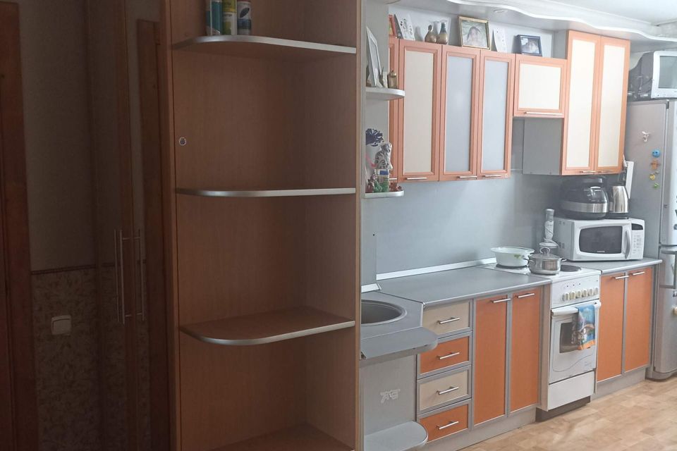 Продаётся 3-комнатная квартира, 60 м²