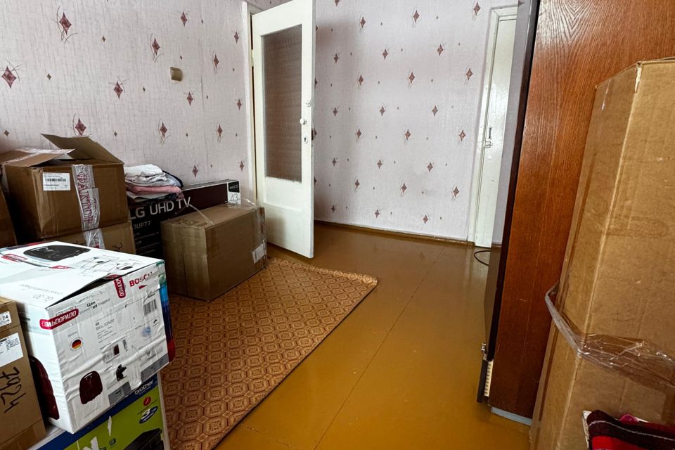 Продаётся 2-комнатная квартира, 60.8 м²