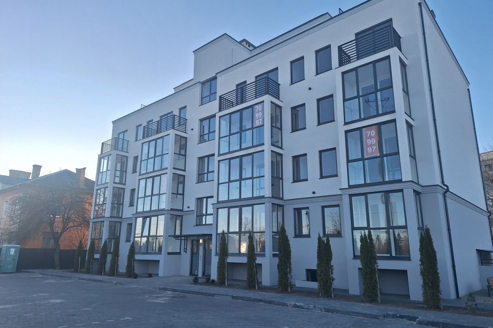 Продаётся 1-комнатная квартира, 54.3 м²