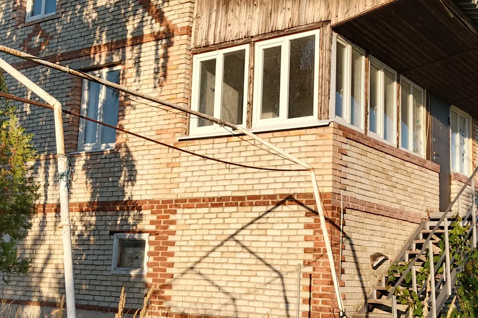 Продаётся 3-этажный дом, 215.5 м²