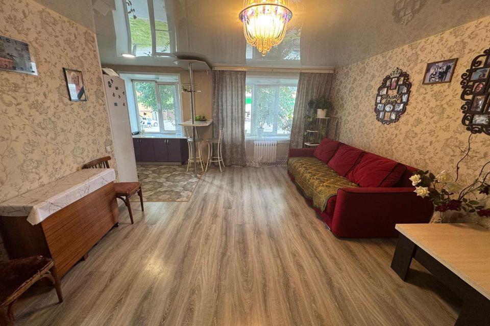Продаётся 3-комнатная квартира, 63.2 м²