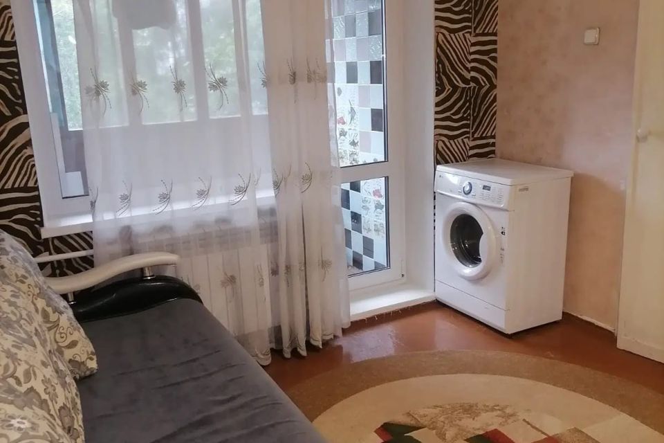 Продаётся 3-комнатная квартира, 56.1 м²