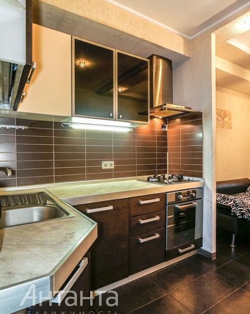 Продаётся 3-комнатная квартира, 93 м²
