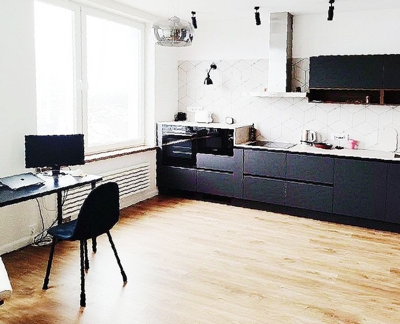 Продаётся 4-комнатная квартира, 105 м²