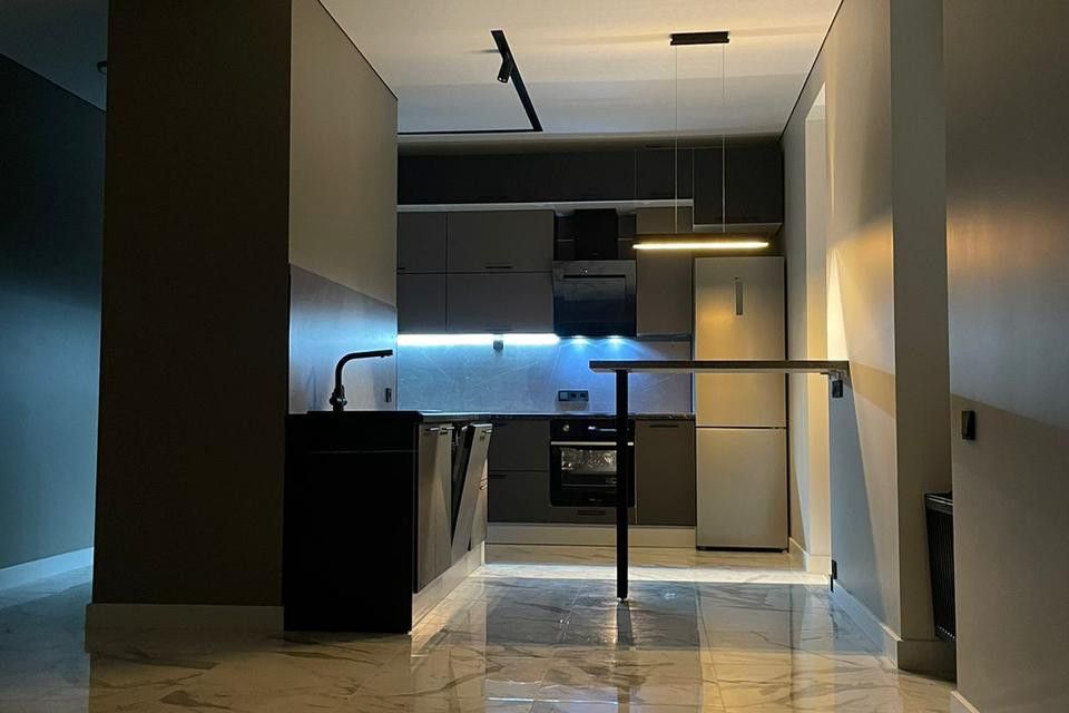 Продаётся 4-комнатная квартира, 125.8 м²