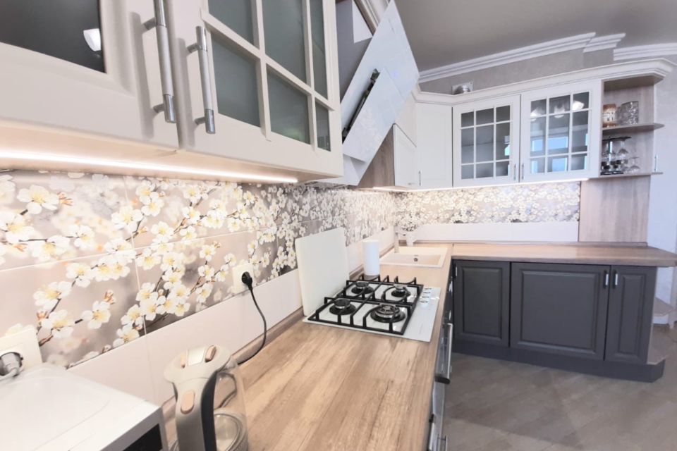 Продаётся 3-комнатная квартира, 85 м²