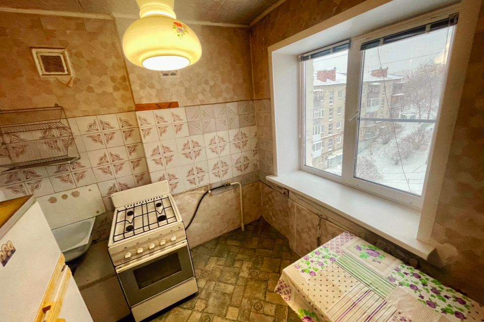 Продаётся 2-комнатная квартира, 42.7 м²