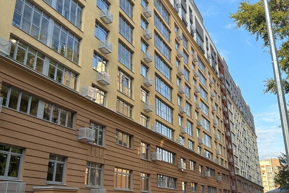Продаётся 2-комнатная квартира, 71.5 м²