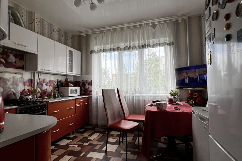 Продаётся 3-комнатная квартира, 70.1 м²