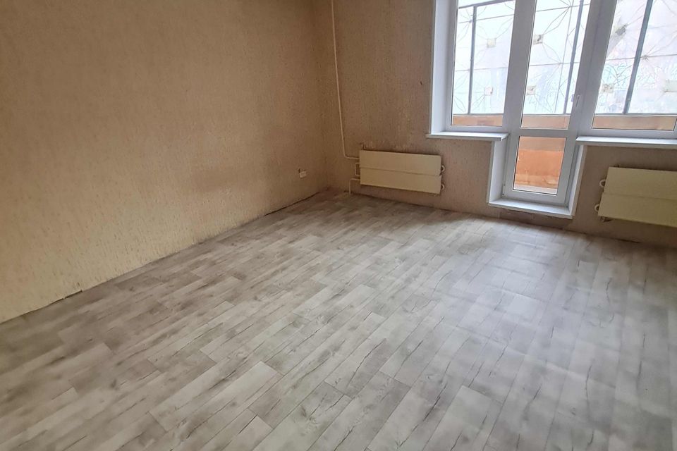 Продаётся 1-комнатная квартира, 35.6 м²