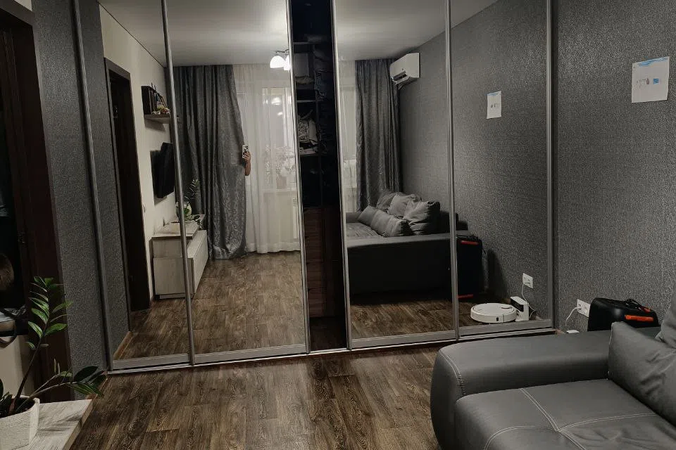 Продаётся 2-комнатная квартира, 47.9 м²