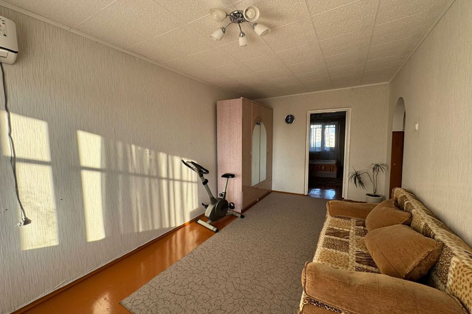 Продаётся 3-комнатная квартира, 60 м²