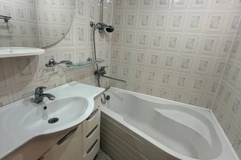 Продаётся 3-комнатная квартира, 81 м²