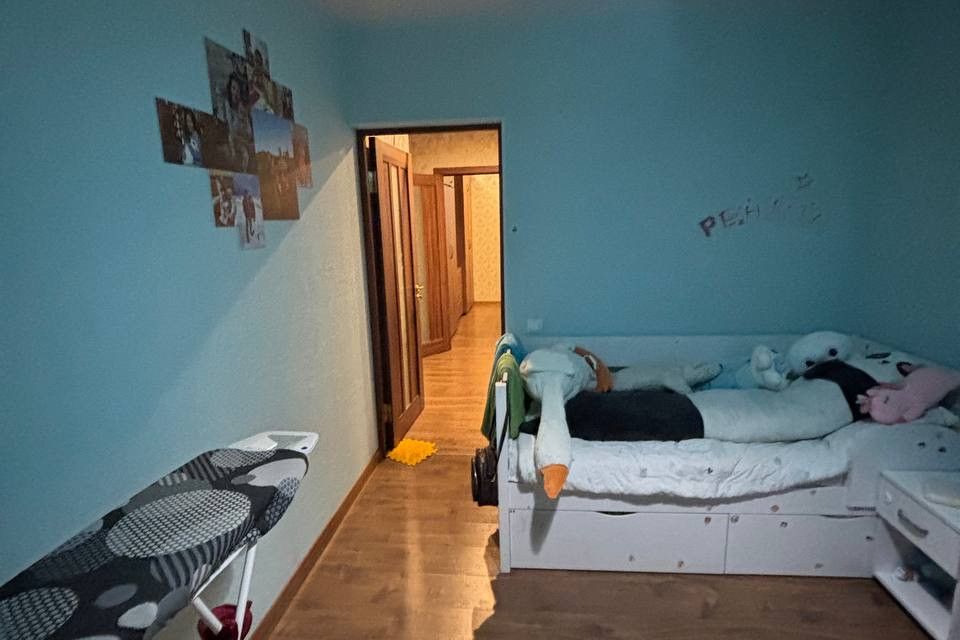 Продаётся 3-комнатная квартира, 80 м²